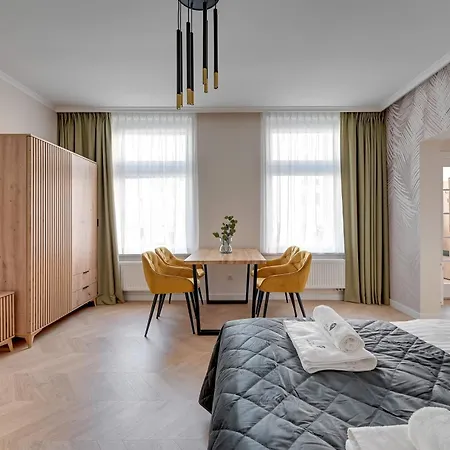 Sea & Monte Center アパート *