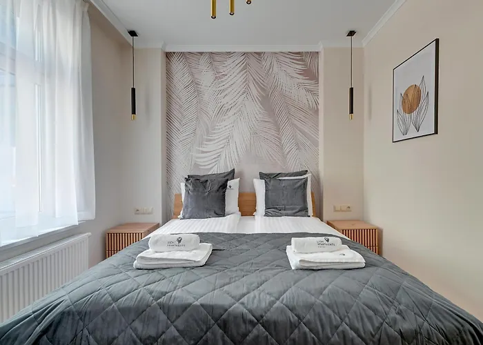 Sea & Monte Center アパート